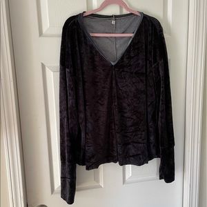 SinewMoon Pinch of Grace Long sleeve T velour